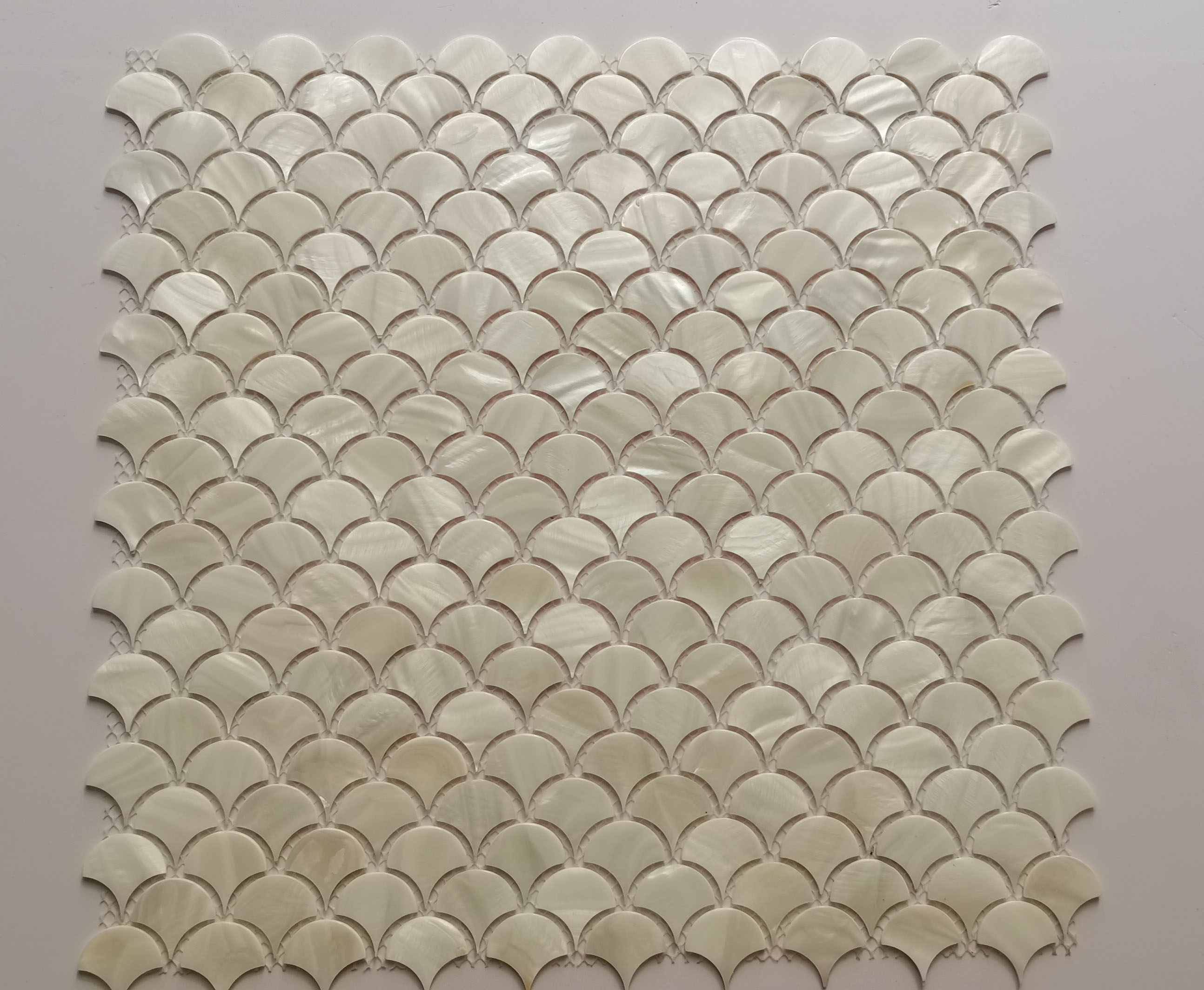 LFM-MOP-8031 Pure white freshwater fish scale style